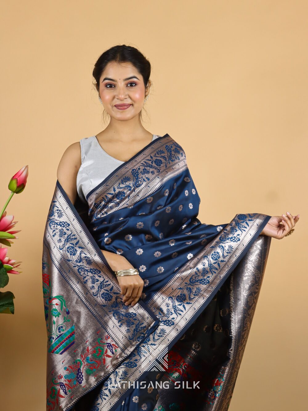 Shop Primary Image Shop Primary Image